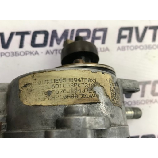 Вакуумный насос Mercedes-Benz E-Class 211 2.2 CDI 2002-2009 LA1231052